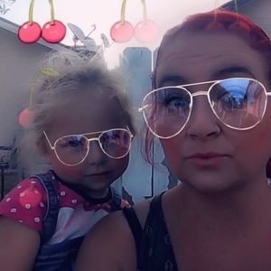 Meet your Posher, Janel